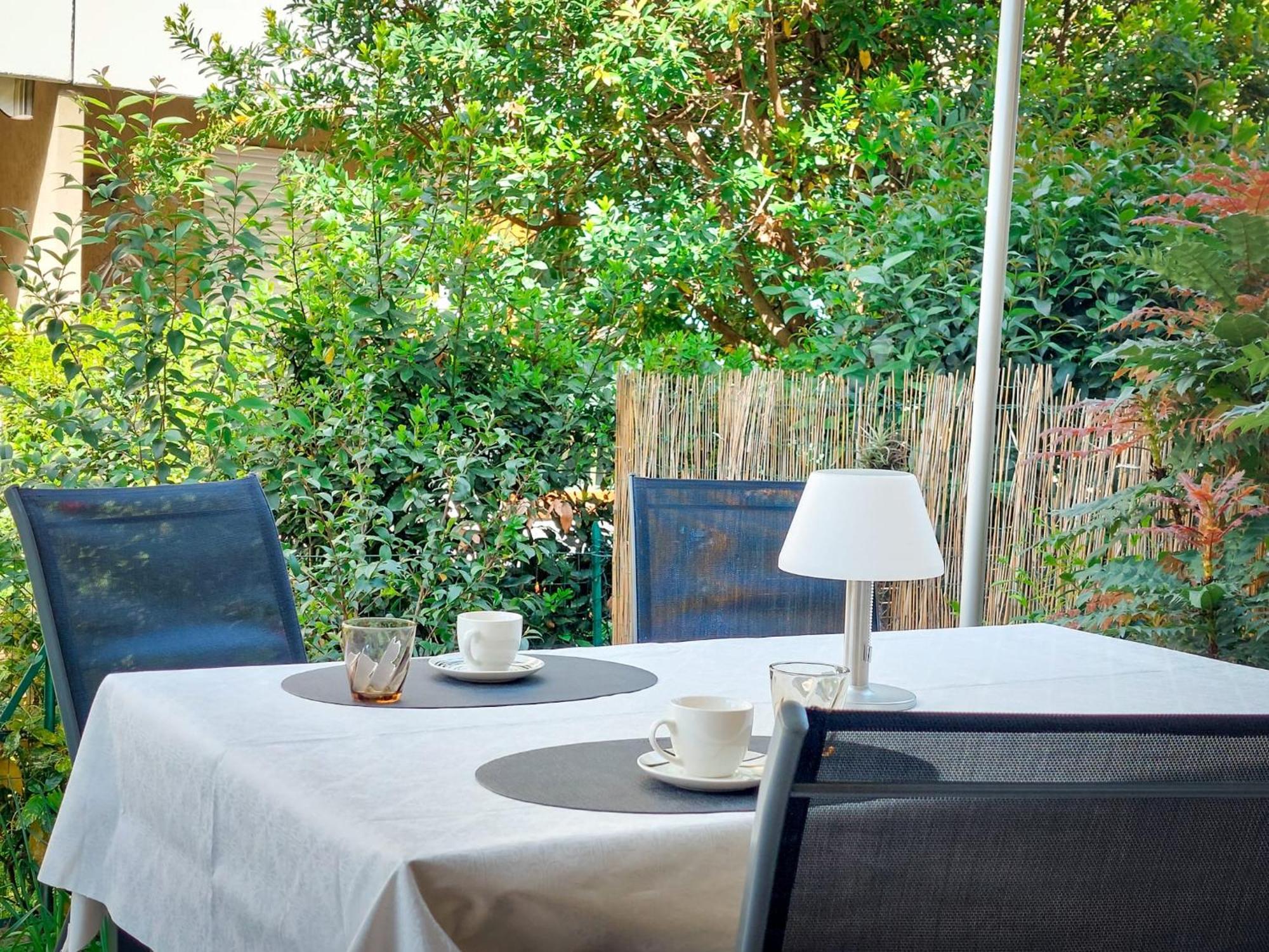 Villa Citrus Riva del Garda Exterior photo